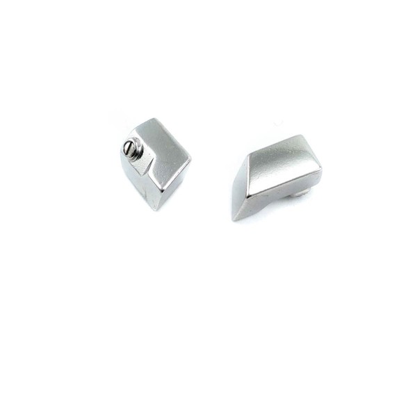 Metal Vidalı Bağcık Ucu 17.4 x 13.6 mm BU 01