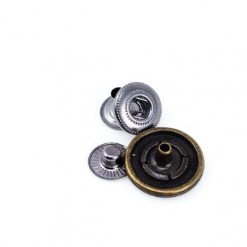 Ay Çiçeği Desen Zamak Çıtçıt Düğme 18 mm - 28 boy E 607