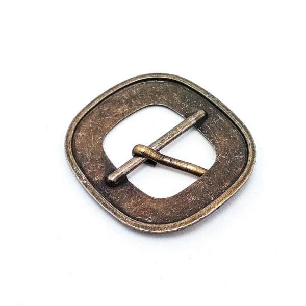 Oval and Patterned Belt Buckle 23 mm E 169