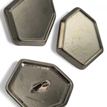 Footed button Pentagonal Shaped Jacket Button 28 mm x 22 mm - 44 size E 2139 Footed button Pentagonal Shaped Jacket Button 28 mm x 22 mm - 44 size E 2139