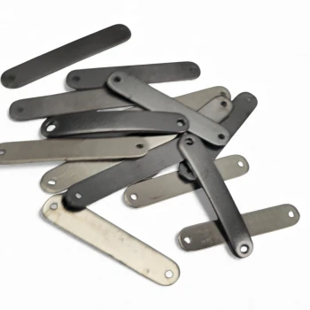 oval cornered, curved metal plate 29.2 mm x 5.3 mm E 2222 oval cornered, curved metal plate 29.2 mm x 5.3 mm E 2222