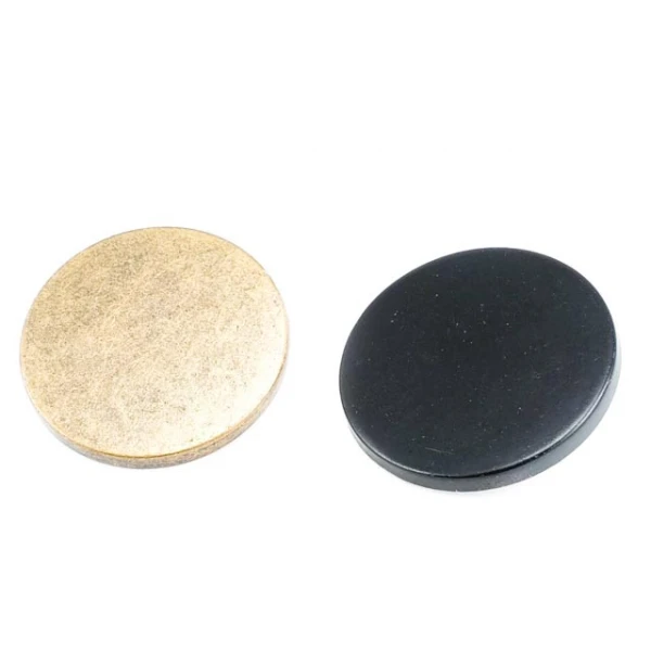 33 mm Ayaklı Düğme ürün görseli 33 mm Ayaklı Düğme ön ve detay görünümü