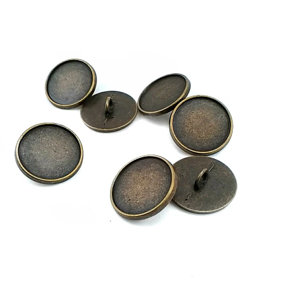 20 mm Shank Button front and detail view