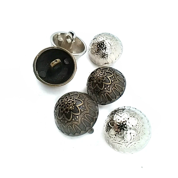 18 mm Shank Button product image 18 mm Shank Button front and detail view