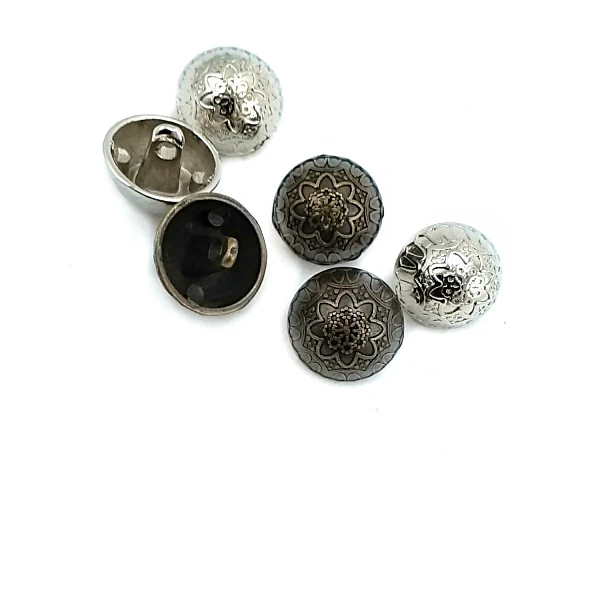18 mm Shank Button front and detail view