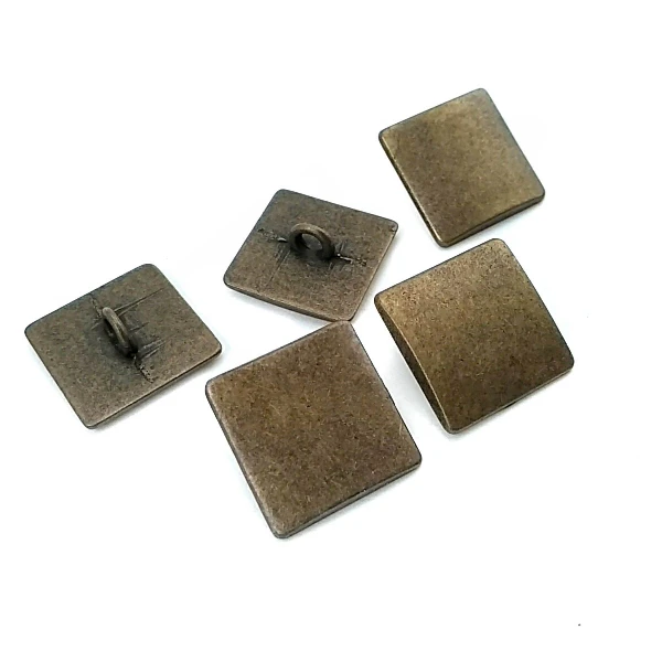 18 mm Shank Button front and detail view