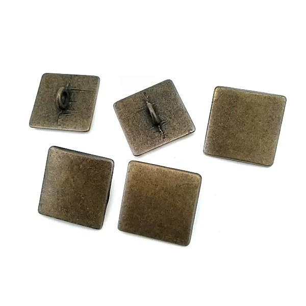18 mm Shank Button front and detail view