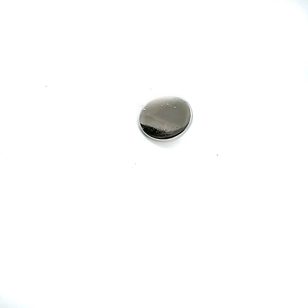 20 mm Shank Button front and detail view