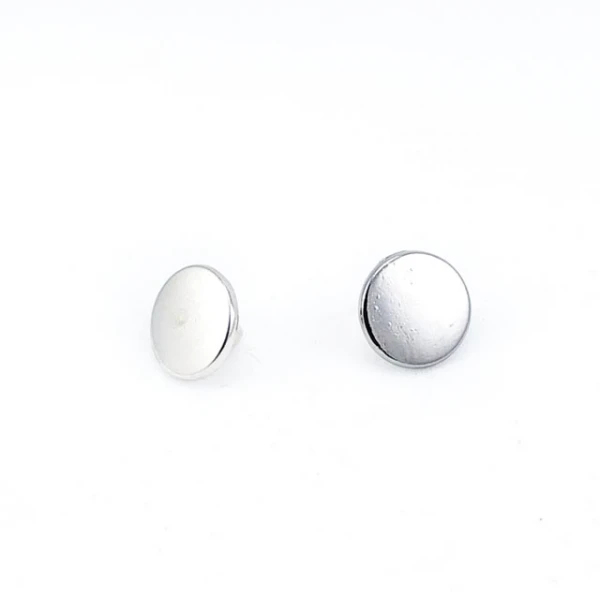 10 mm Shank Button front and detail view