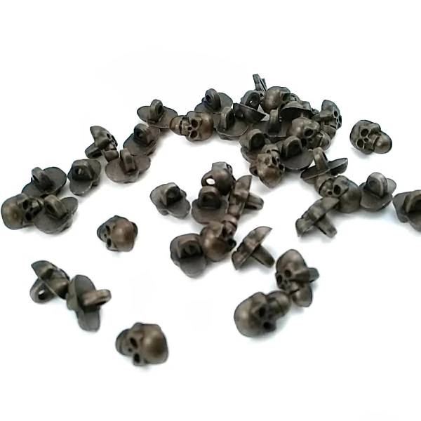 Shank Button Skull Shaped 11.4 x 7.8mm E 1465