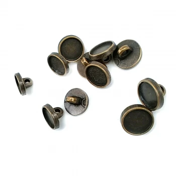 Shank Button Enameled Metal Button 11 mm - 17 L - 0,43 inch E 147