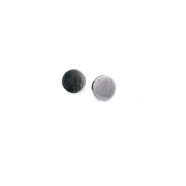 8 mm Shank Button front and detail view