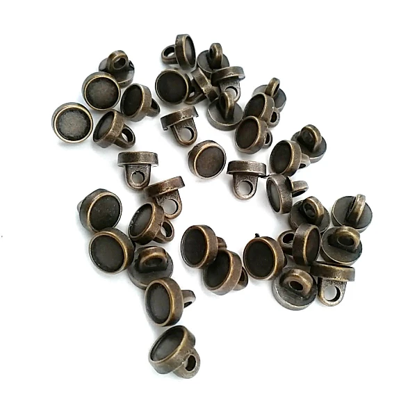 7.7 mm Enamel / Colored Shank Button front and detail view