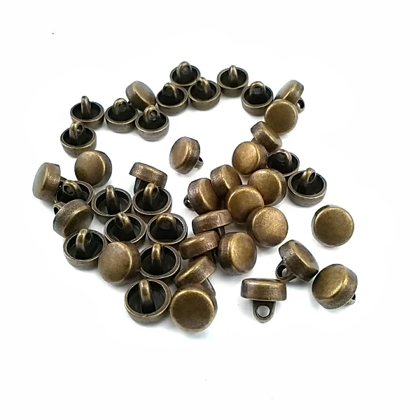 8.5 mm Ayaklı Düğme ön ve detay görünümü