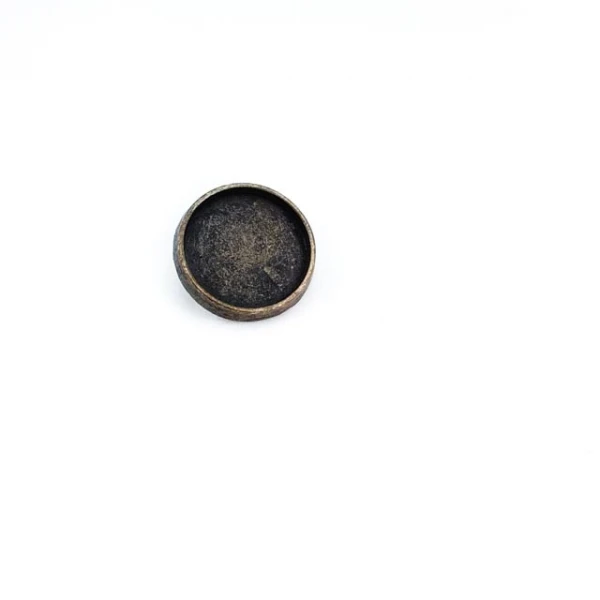 17 mm - 27 boy Yuvarlak sade metal ayaklı düğme