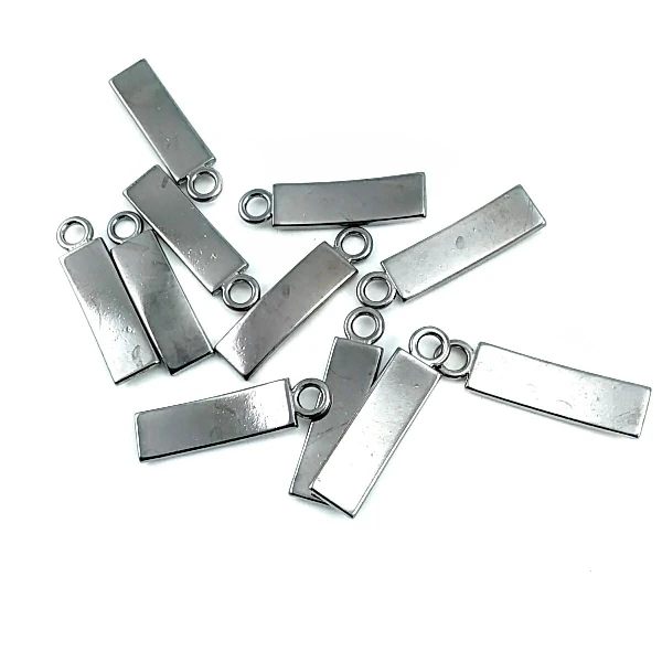 30 mm Zipper Pull product image 30 mm Zipper Pull front and detail view