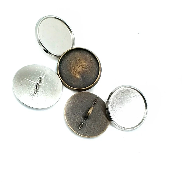 23 mm Shank Button front and detail view