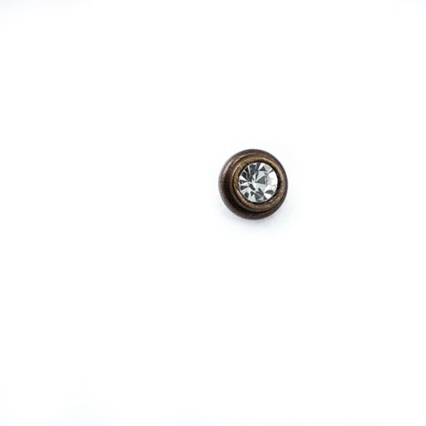 10 mm Taşlı / Kristal Detay Ayaklı Düğme ürün görseli 10 mm Taşlı / Kristal Detay Ayaklı Düğme ön ve detay görünümü