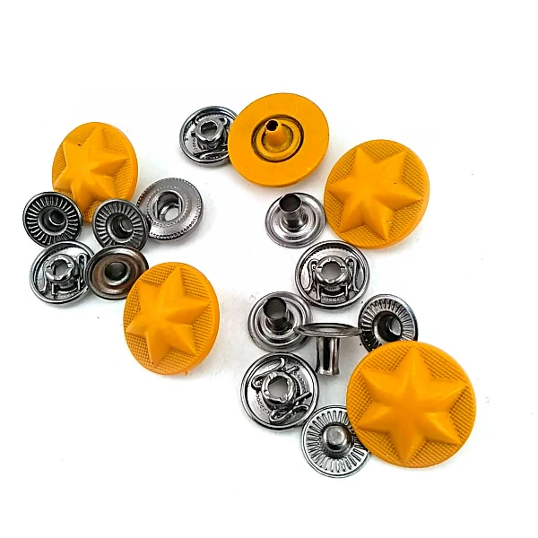 Metal Yıldız Tasarımlı Çıt çıt Düğme Mat Boya 17 mm - 27 boy E 1482 MN