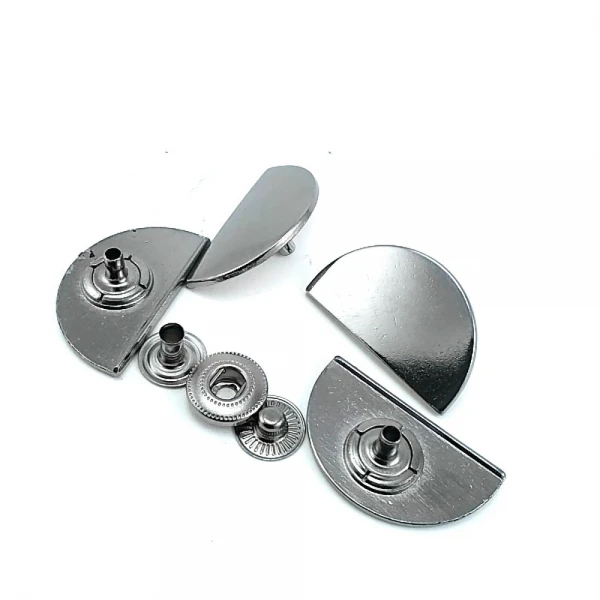 Yarım Daire Şekil Dış Giyim Çıtçıtı 30 x 17 mm E 1579