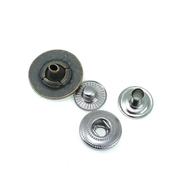 Snap Fasteners Coat and Jacket Snap Buttons 17 mm - 27 L E 179