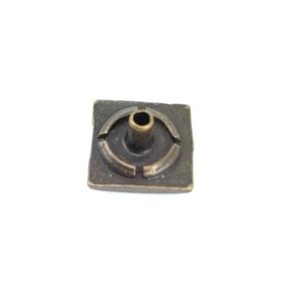 Coat Snap Fasteners  Square Snap Button 13 x 13 mm E 182