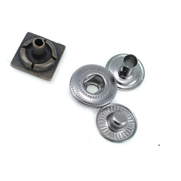 Snap Button Square Snap fasteners Button 11 x 11 mm E 221