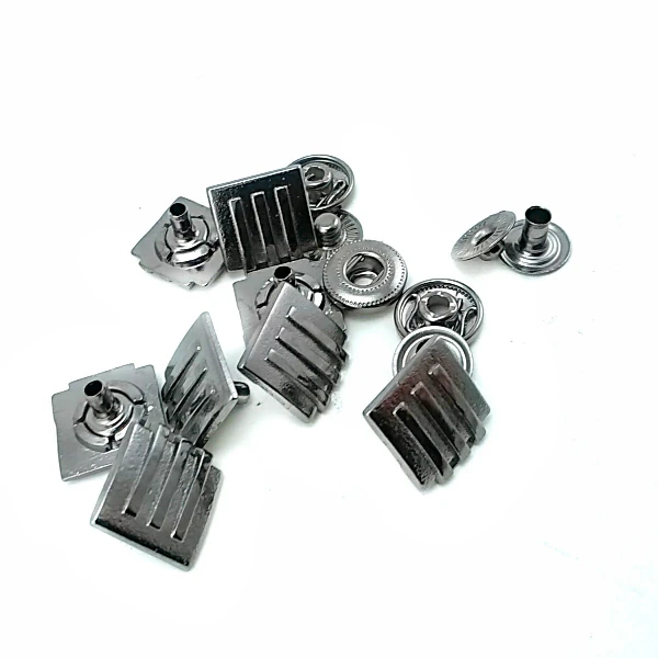 Square Snap Fasteners Button 14 x 14 mm E 347