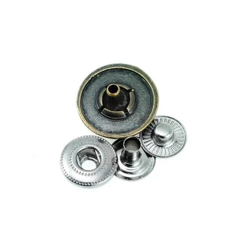 Snap Fasteners Button Logo and Motif Patterned 17 mm 28 L E 454