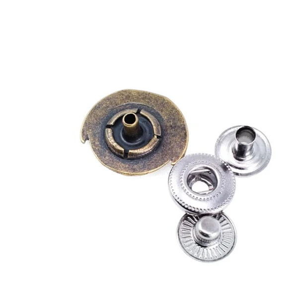 Floral Design Coat and Jacket Snap Fasteners 20 mm - 32 L E 540