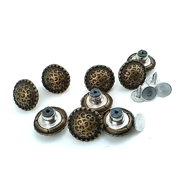 Curved and Patterned Jeans Button 17 mm - 28 L E 191 Curved and Patterned Jeans Button 17 mm - 28 L E 191