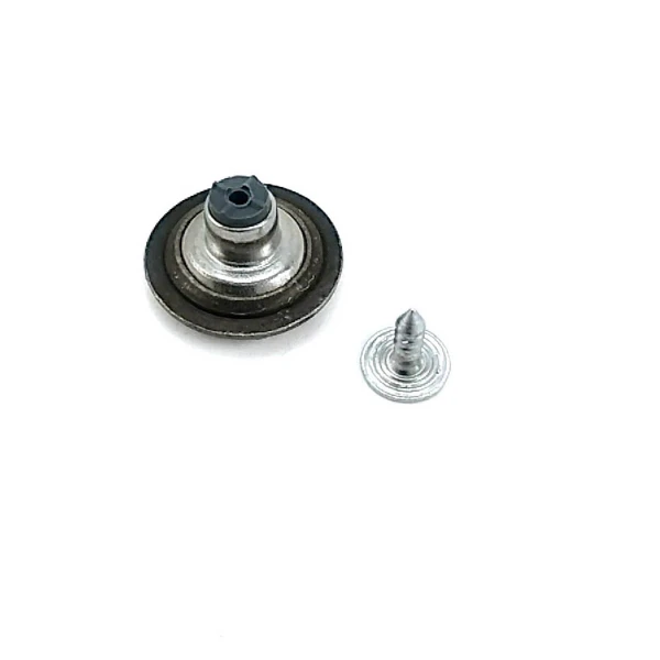 Kelebek Logolu Kot Düğmesi 19 mm 30 Boy E 825