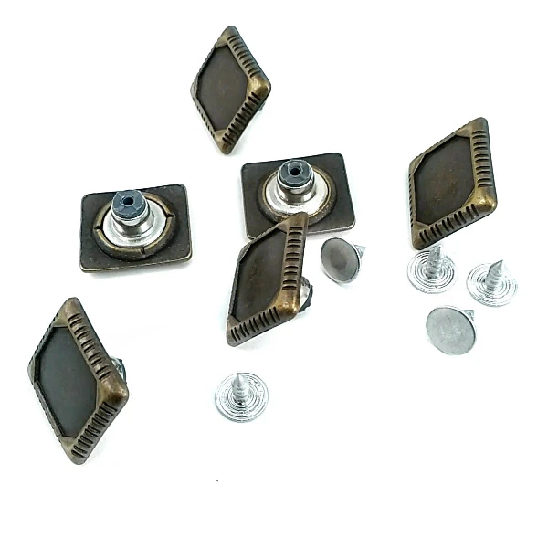 17.5 mm Jeans Button product image 17.5 mm Jeans Button front and detail view