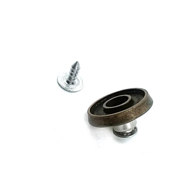 Enameled Jeans Button 18 mm 29 L E 972