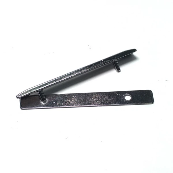 60 x 7 mm  Çanta aksesuarı zamak metal