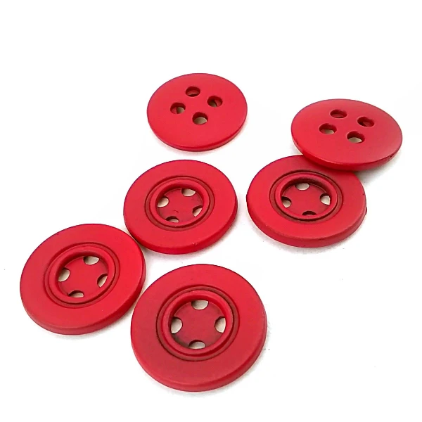 23 mm Sew-Through Button front and detail view