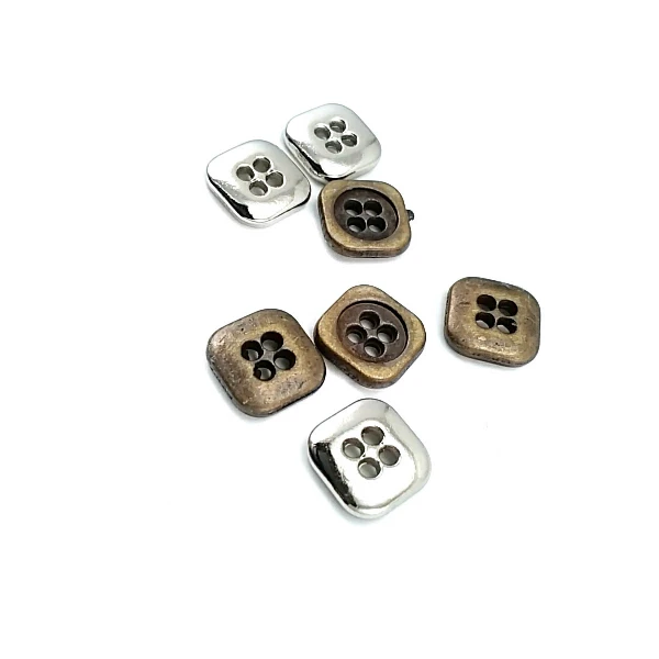 11 x 11 mm - 18 size Square Four-hole metal button post