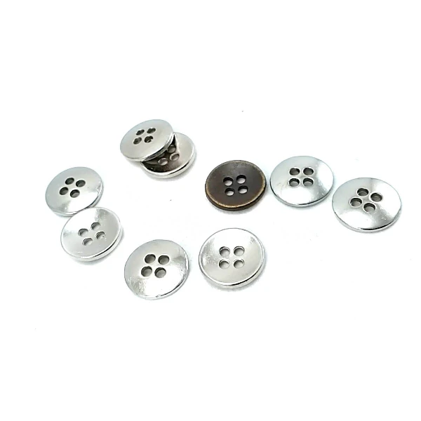 13 mm Sew-Through Button front and detail view