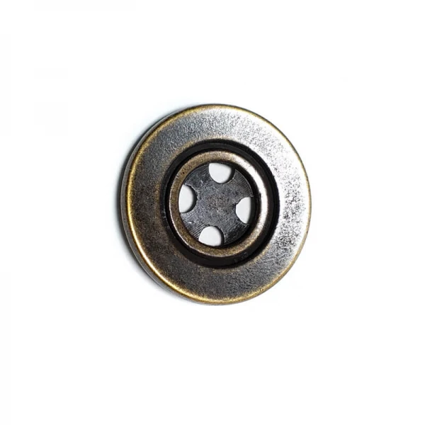 30 mm Sew-Through Button front and detail view