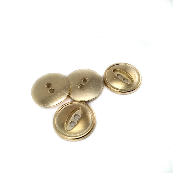 17 mm Sew-Through Button front and detail view