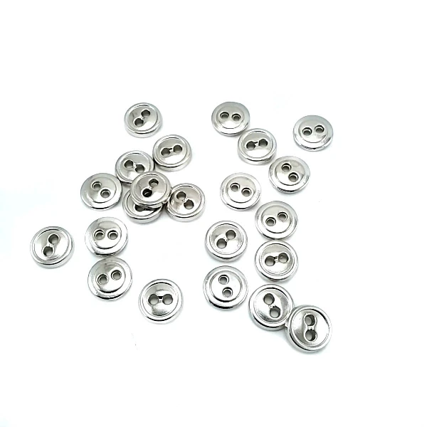 10 mm Sew-Through Button front and detail view