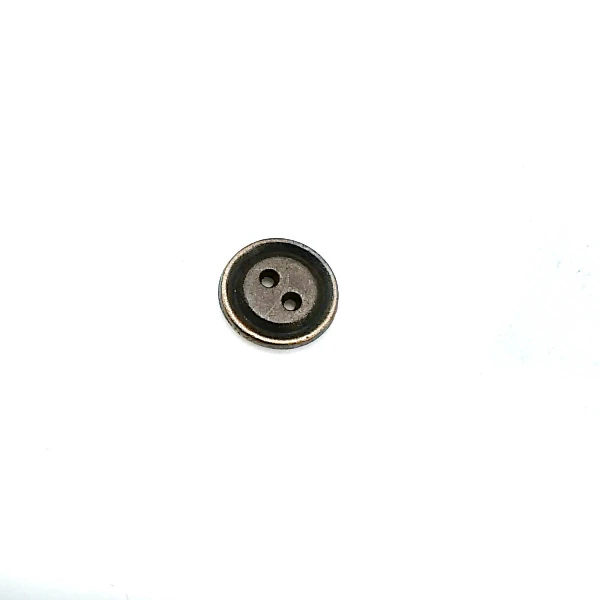 13 mm Sew-Through Button front and detail view