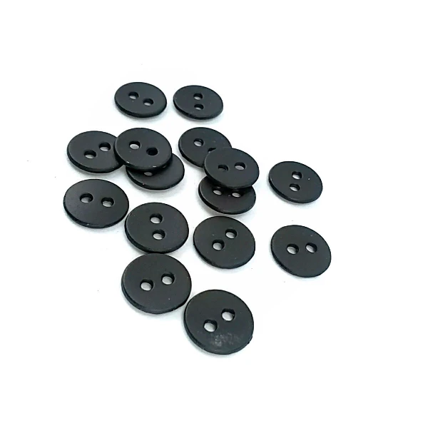 11 mm Sew-Through Button front and detail view