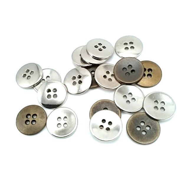 17 mm Dikme Düğme ön ve detay görünümü