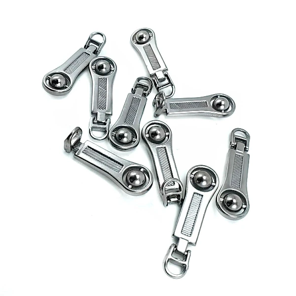 40 mm Zipper Pull front and detail view