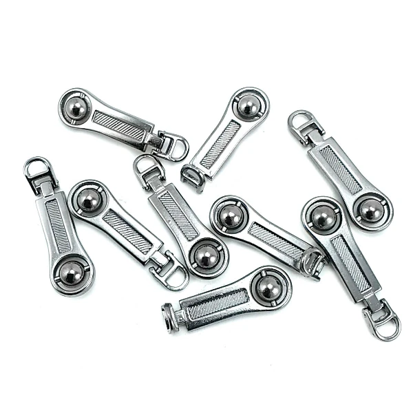 40 mm Zipper Pull front and detail view