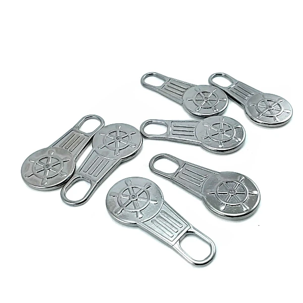 34 mm Zipper Pull front and detail view