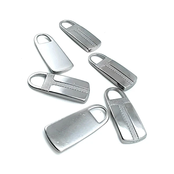 33 mm x 14 mm Zipper Pullers Sporty design