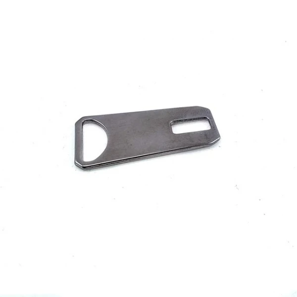 30 mm x 15 mm Dış giyim fermuar elciği