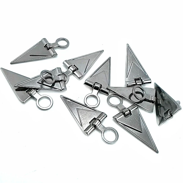 40 mm Zipper Pull front and detail view